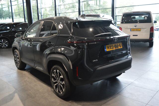 Toyota YARIS Cross 1.5 Hybrid 130 Teamplayer app connect cruise camera 17 inch !!