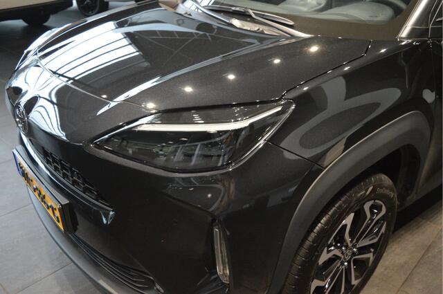 Toyota YARIS Cross 1.5 Hybrid 130 Teamplayer app connect cruise camera 17 inch !!