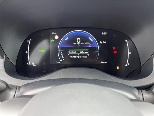 Toyota YARIS 1.5 Hybrid Dynamic 130 pk | Safety |winter pack |