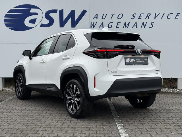 Toyota YARIS Cross 1.5 Hybrid Team D | CarPlay | ACC | Camera | LED | DAB+