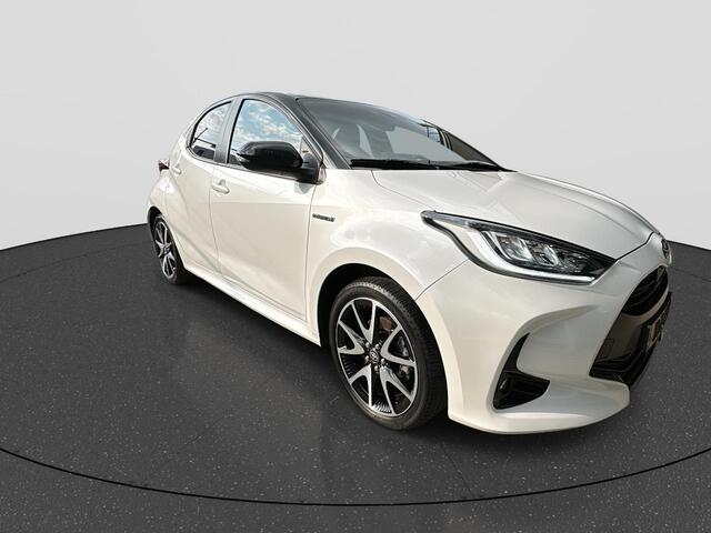 Toyota YARIS 1.5 Hybrid Launch Edition Bi Tone