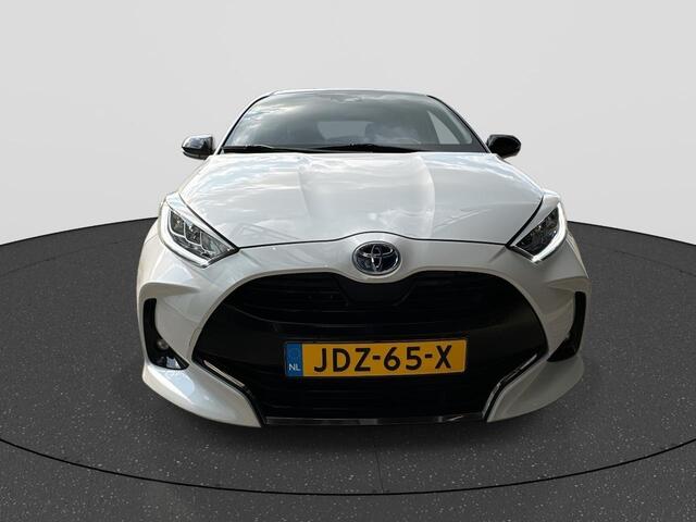 Toyota YARIS 1.5 Hybrid Launch Edition Bi Tone
