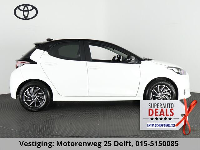 Toyota YARIS 1.5 HYBRID AUTOMAAT BLACK & WHITE GARANTIE 8-2033 NAVIGATIE.CLIMA.CRUISE