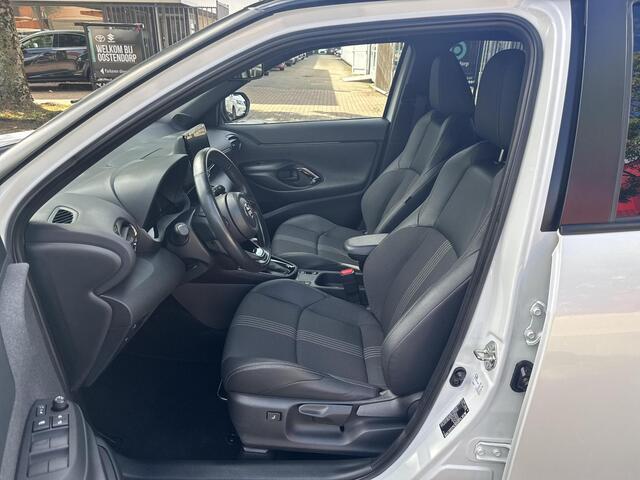 Toyota YARIS Cross 1.5 Hybrid Adventure | 06-10141018 Voor meer informatie