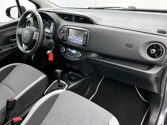 Toyota YARIS 1.5 Hybrid Y20 | 1e Eigenaar | Stoelverwarming |
