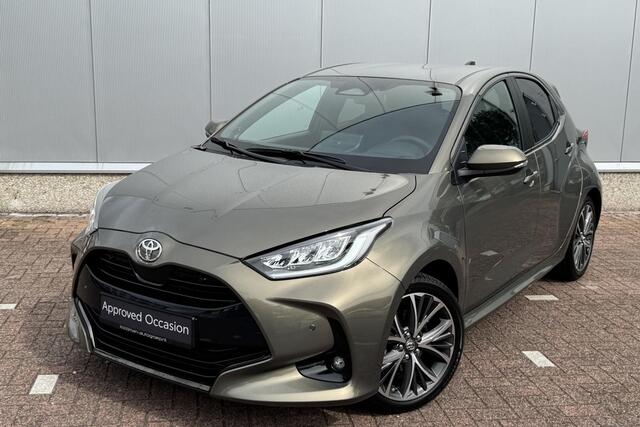 Toyota YARIS 1.5 Hybrid 130 Executive Stoel- & Stuur verwarming, HUD, Dodehoek detectie, Parkeersensoren rondom, JBL, LED, Leder met premium stof, Smart Key