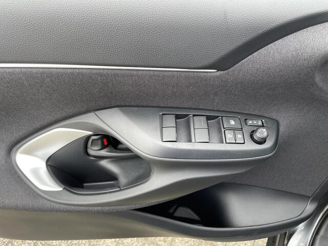 Toyota YARIS Cross 1.5 Hybrid 115 Active Comfort Pack