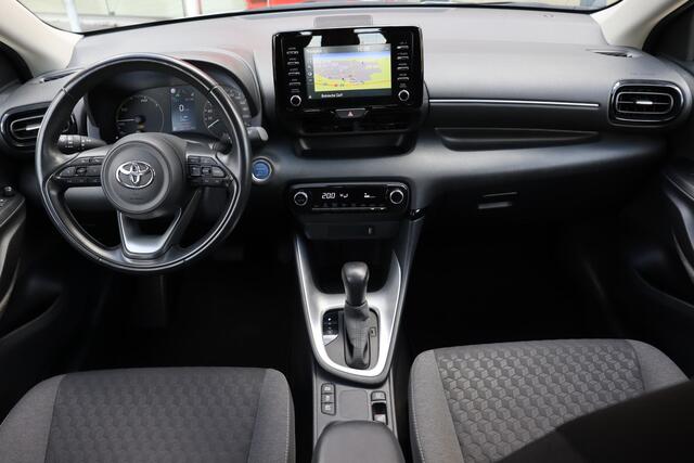 Toyota YARIS 1.5 Hybrid 115 Active, Navi , keyless