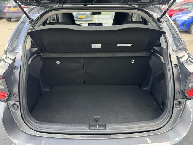 Toyota YARIS 1.5 VVT-i Dynamic Head-up display, Apple/Android, Camera, Voorstoelen verwarmd , All-in Rijklaarprijs