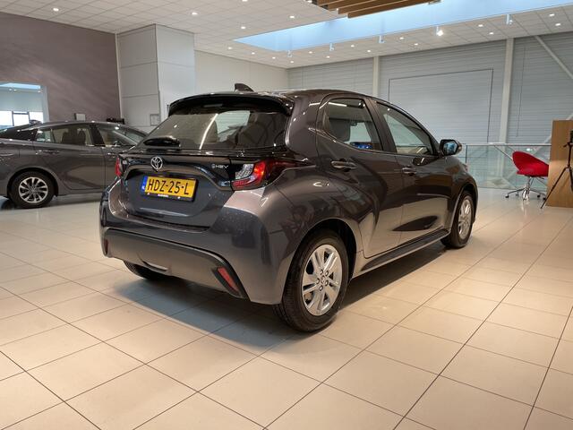 Toyota YARIS 1.5 Hybrid 115 Active | Apple Carplay | Achteruitrijcamera |