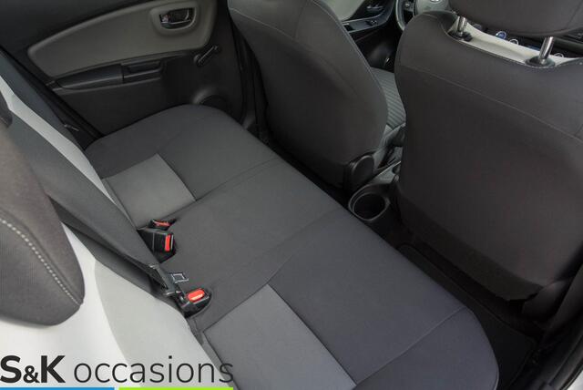 Toyota YARIS 1.5 Hybrid Keyless NAVI PDC