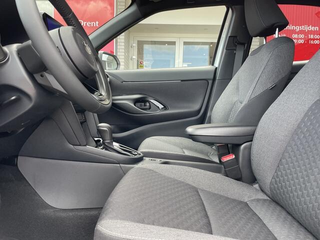 Toyota YARIS 1.5 Hybrid 130 Dynamic | Comfort Pack | Sensoren v/a | Stoelverw