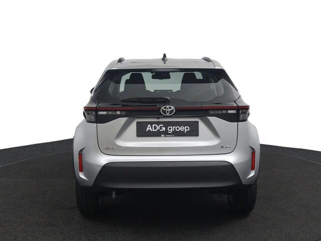 Toyota YARIS Cross 1.5 Hybrid 115 Active | | Incl. ¤ 2000,-MANIA | | VOORRAAD | NIEUW |