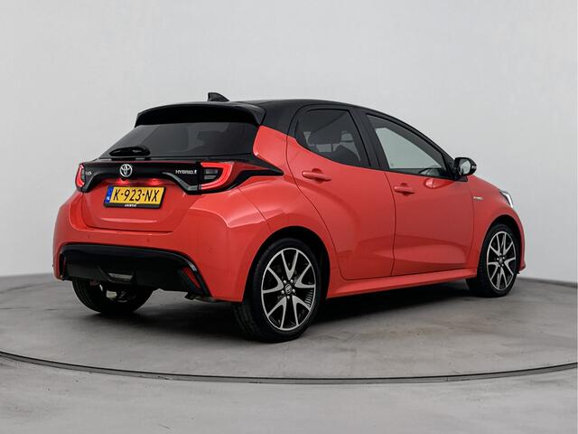 Toyota YARIS 1.5 Hybrid Launch Edition | Lederen bekleding | Achteruitrijcamera |
