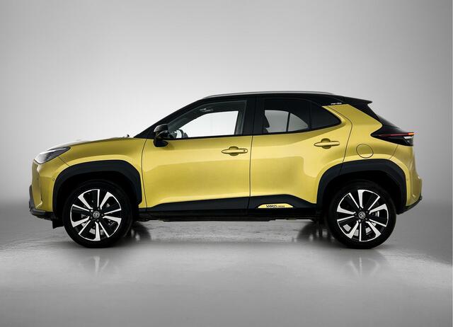 Toyota YARIS Cross 1.5 Hybrid AWD Launch Edition | Navigatie | Panoramadak | 360 Camera | Elektrische Achterklep | JBL | Parkeersensoren voor+achter |