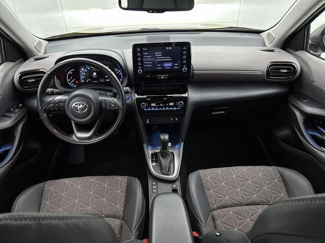 Toyota YARIS Cross 1.5 Hybrid Executive Limited | Navigatie | Parkeersensoren voor+achter | Trekhaak Afneembaar | Elektrische Achterklep |