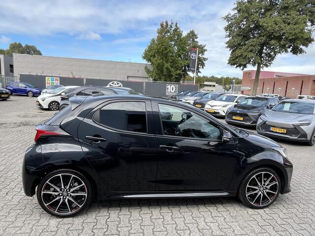 Toyota YARIS 1.5 Hybrid GR Sport