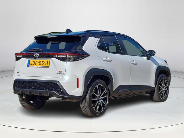 Toyota YARIS Cross 1.5 Hybrid GR Sport | Apple CarPlay | Blindspot | Parkeersensor | Rijklaarprijs incl. garantie |