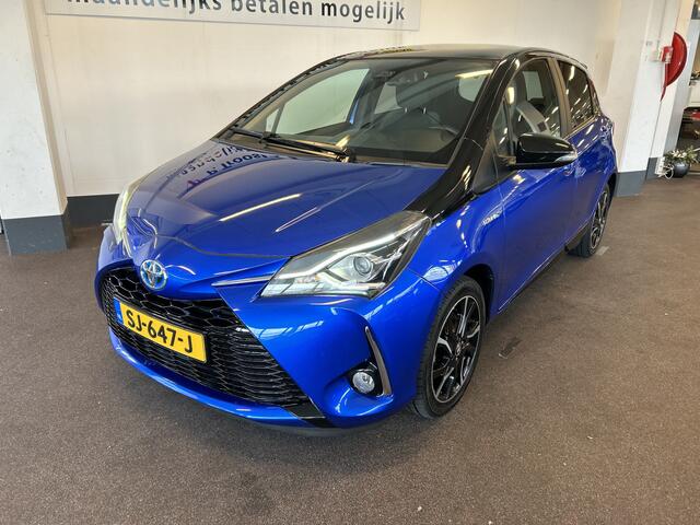 Toyota YARIS 1.5 Hybrid Bi-Tone Plus Automaat | Panoramadak | NL AUTO | Achteruitrijcamera | Navigatie | Cruise control | Climate control | Apple carplay | Elek. inklapbare spiegels