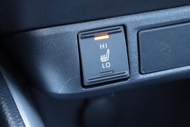 Toyota YARIS 1.5 Hybrid Active Limited, Climate & Cruise control, Stoelverwarming, DAB+ !