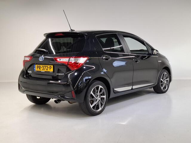 Toyota YARIS 1.5 Hybrid Premium | Panorama-dak | Keyless | Cruise control | licht/regen sensor |