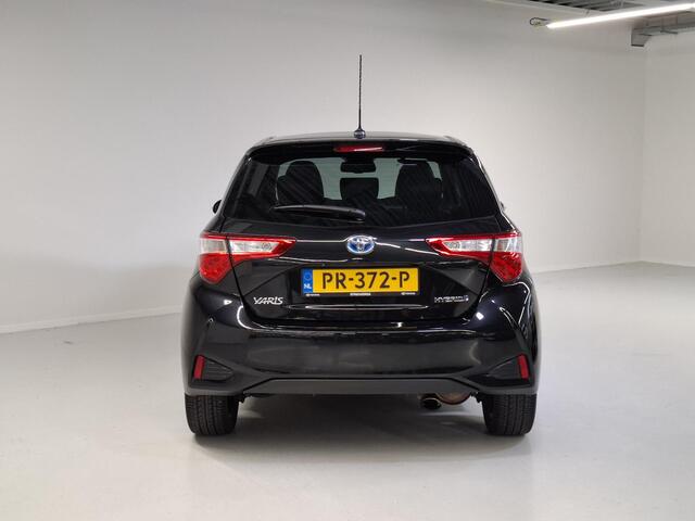 Toyota YARIS 1.5 Hybrid Premium | Panorama-dak | Keyless | Cruise control | licht/regen sensor |