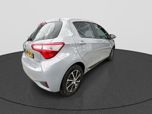 Toyota YARIS 1.5 Hybrid Design Edition