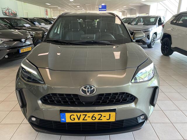 Toyota YARIS Cross 1.5 Hybrid 115 First Edition | Comfort Pack