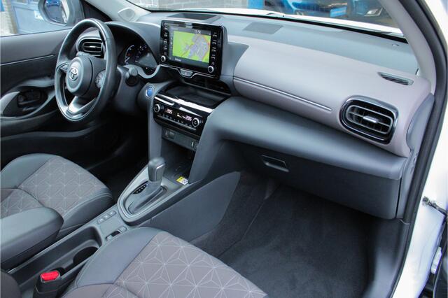 Toyota YARIS Cross 1.5 Hybrid Executive |trekhaak|HUD|pano|parkeersensoren|leder|dealer onderhouden|