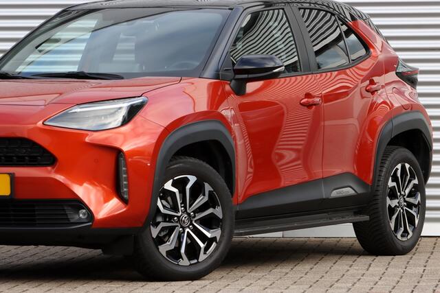Toyota YARIS Cross 1.5 Hybrid Spicy Edition Bi-Tone