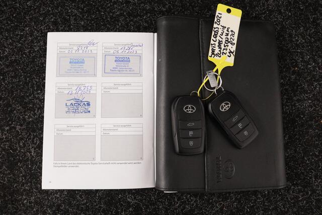 Toyota YARIS Cross 1.5 Hybrid Executive Limited | 360Camera | Stoel/Stuurverwarming | Elektrische achterklep | Apple Carplay/Android auto | Navigatie |