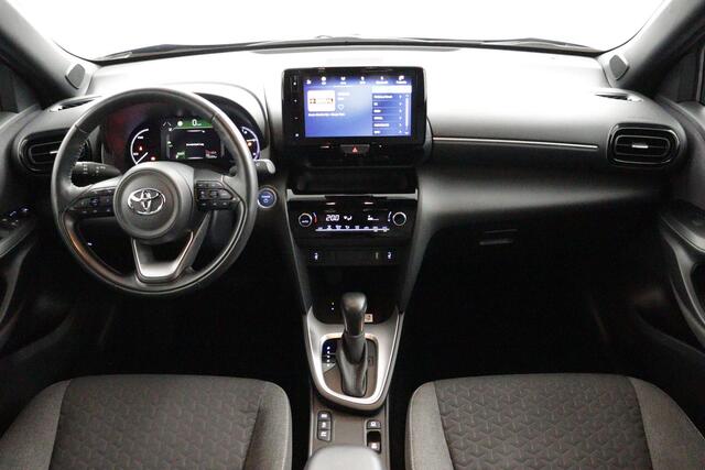 Toyota YARIS Cross 1.5 Hybrid Business Plus | Apple Carplay/Android Auto | Stoel / stuur en voorruitverwarming | Navigatie |