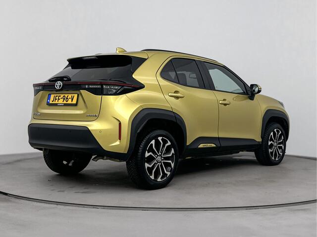 Toyota YARIS Cross 1.5 Hybrid Dynamic Plus | Parkeersensoren V+A | Stoelverwarming |