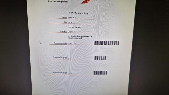 Toyota YARIS 1.5 Hybrid 115 Business Plus