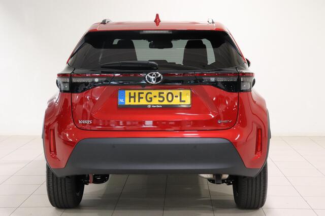 Toyota YARIS Cross 1.5 Hybrid 115 First Edition Comfort Pack, Sensoren, BSM, Apple Carplay/Android Auto, Stoel & Stuur verwarming!