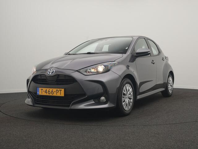 Toyota YARIS 1.5 Hybrid Active - RIJKLAARPRIJS - All Seasonbanden - Achteruitrijcamera - Adaptive Cruise Control - Apple Carplay/Android Auto