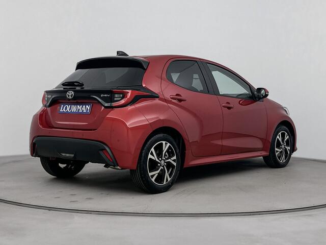 Toyota YARIS 1.5 Hybrid 115 Dynamic *DEMO* | Comfort Pack | Stoelverwarming | Parkeersensoren V+A | Apple Carplay -/ Android Auto |