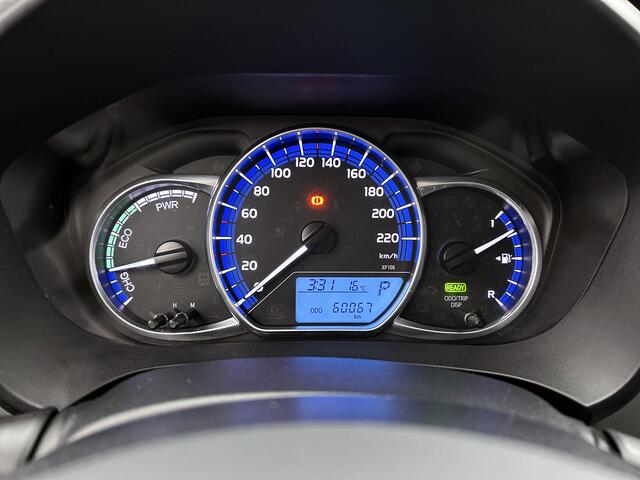 Toyota YARIS 1.5 Hybrid Dynamic | LM velgen | Full map navigatie | Cruise control | Climate control |