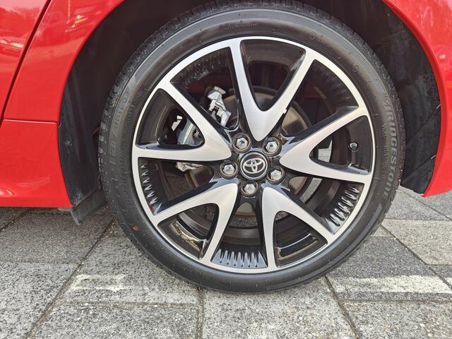 Toyota YARIS 1.5 Hyb. Executive