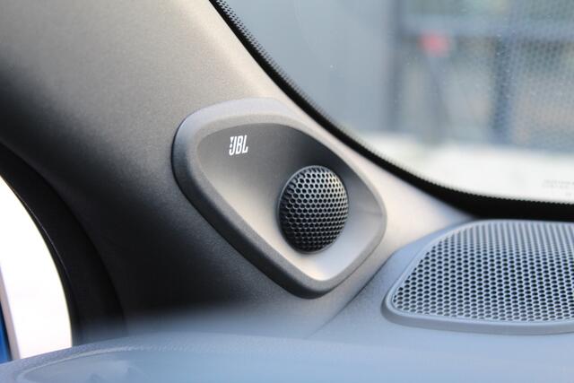 Toyota YARIS 1.5 Hybrid 130 Launch Edition | Glascoating | Nieuwstaat