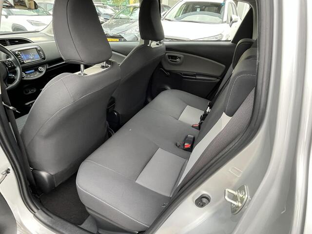 Toyota YARIS 1.5 Hybrid Dynamic