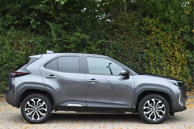 Toyota YARIS Cross 1.5 Hybrid Explore | NL-Auto | Camera | Keyless | Carplay | DAB | Full LED | Nieuwstaat