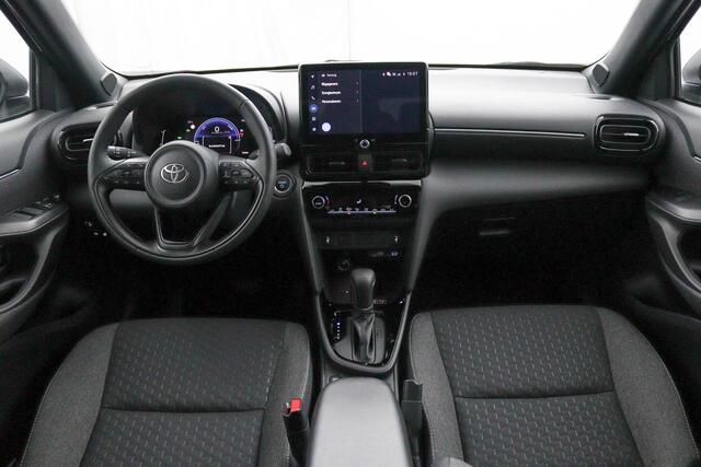 Toyota YARIS Cross 1.5 Hybrid 130 Dynamic | Nieuwe auto | Stoelverwarming | Stuurverwarming |