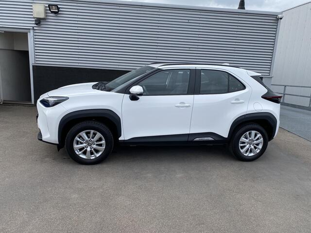 Toyota YARIS Cross 1.5 Hybrid Active Navigatie Apple CarPlay/Android Auto, adaptieve cruise control, achteruitrij camera, NL auto!