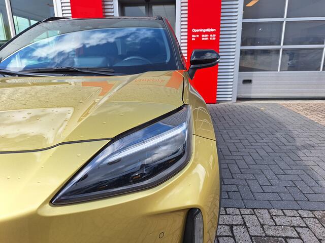 Toyota YARIS Cross 1.5 Hybrid Explore Bi-Tone