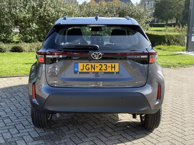Toyota YARIS Cross 1.5 Hybrid 115 Active | ACC | PDC V+A | Climate control | Apple Carplay / Android Auto | Qi-lader