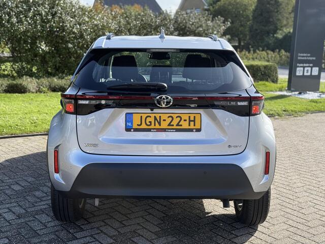 Toyota YARIS Cross 1.5 Hybrid 115 Active | ACC | PDC V+A | Climate control | Apple Carplay / Android Auto | Qi-lader
