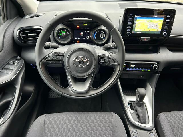Toyota YARIS 1.5 Hybrid Dynamic l RIJKLAAR l Navi l LED koplamp