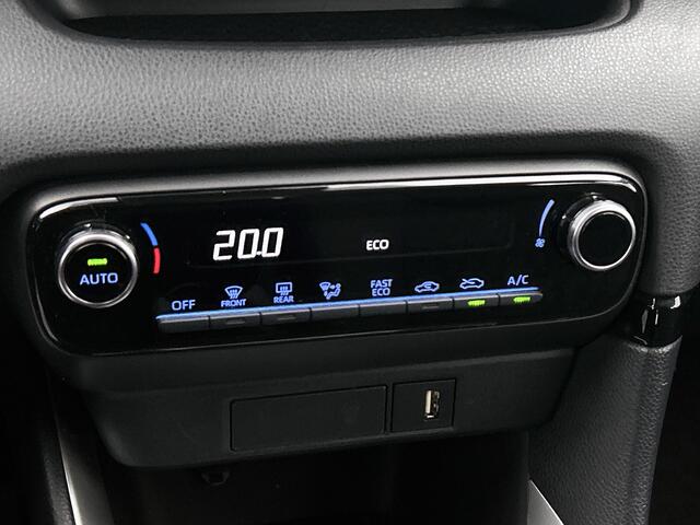 Toyota YARIS 1.5 Hybrid 115 Business | LM velgen |