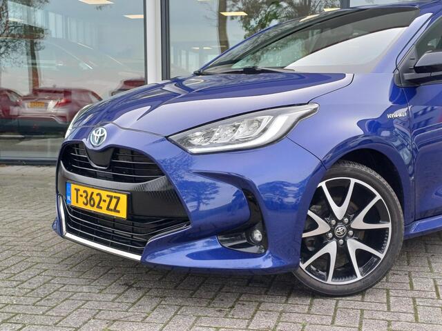 Toyota YARIS 1.5 Hybrid Launch Edition | Stoel- & stuurverwarming | Trekhaak | Carplay - Android Auto